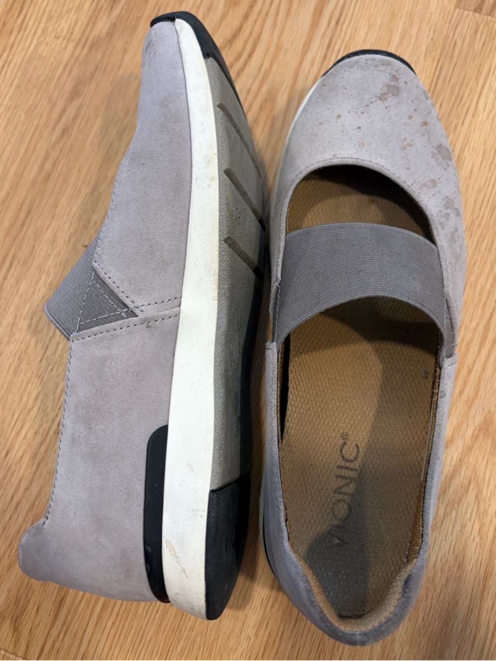 Vionic Cadee suede Mary Jane shoes - Picture 10 of 13
